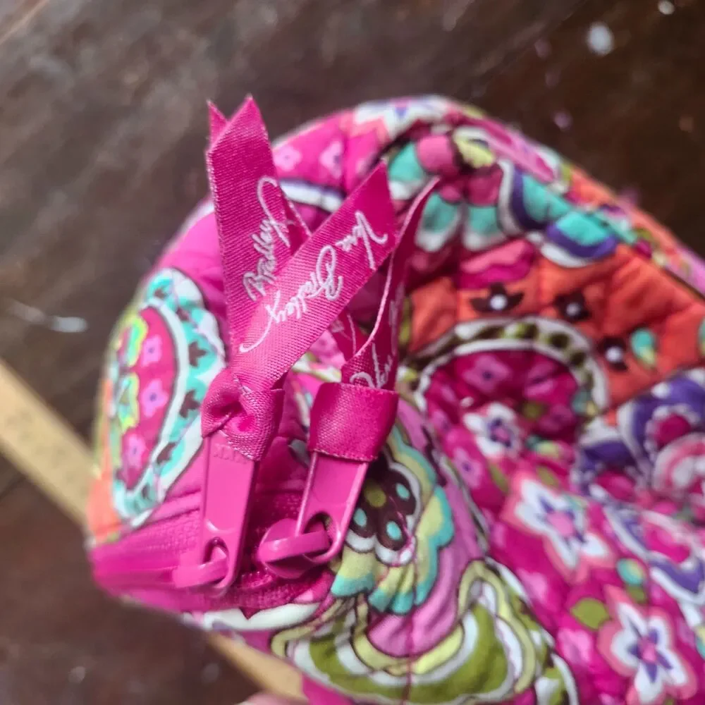 Vera Bradley nice pre